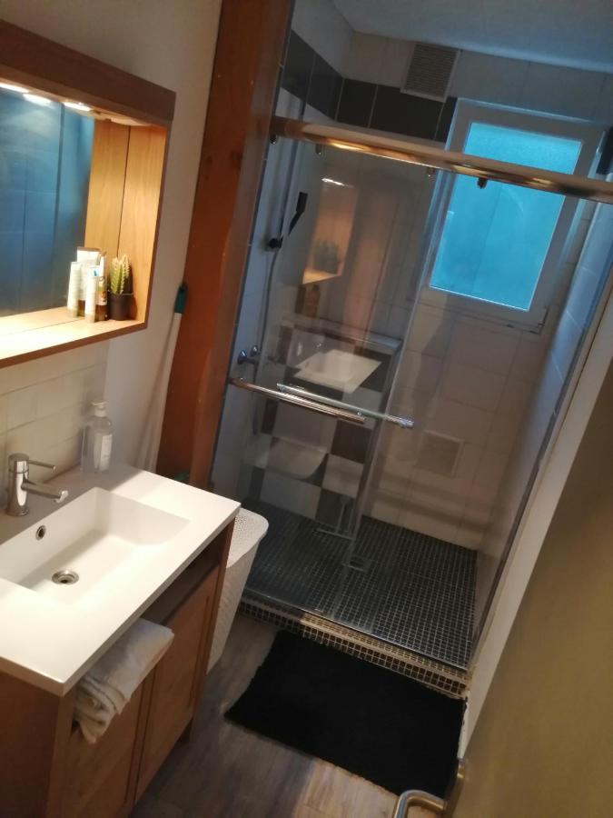 Chambre Dans Appartement A Niort Extérieur photo