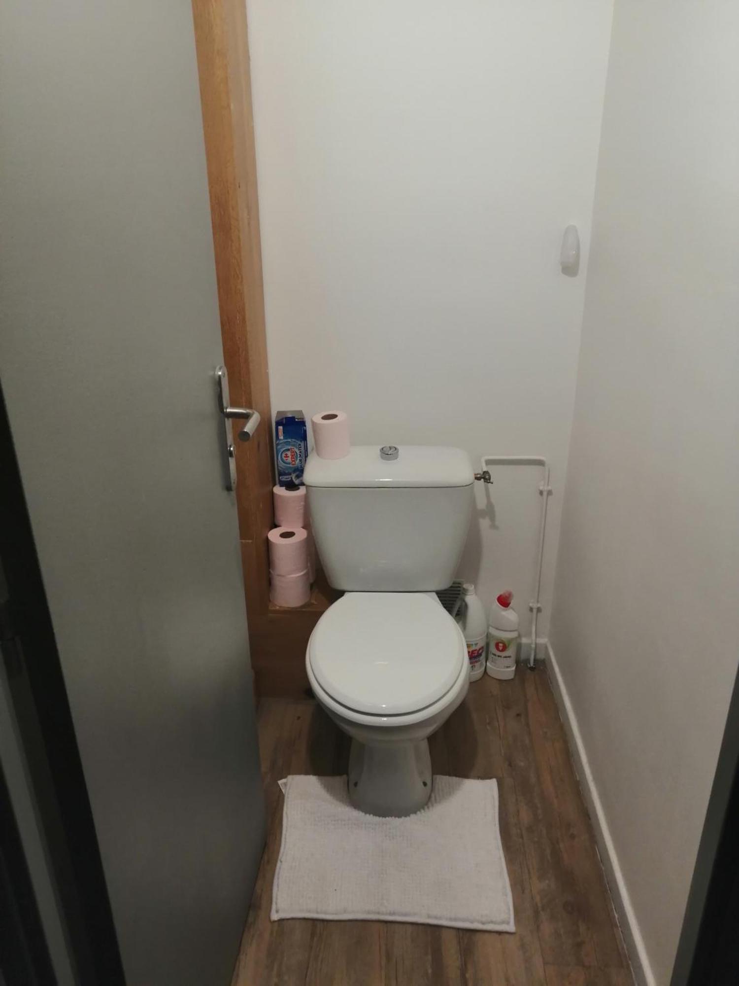 Chambre Dans Appartement A Niort Extérieur photo